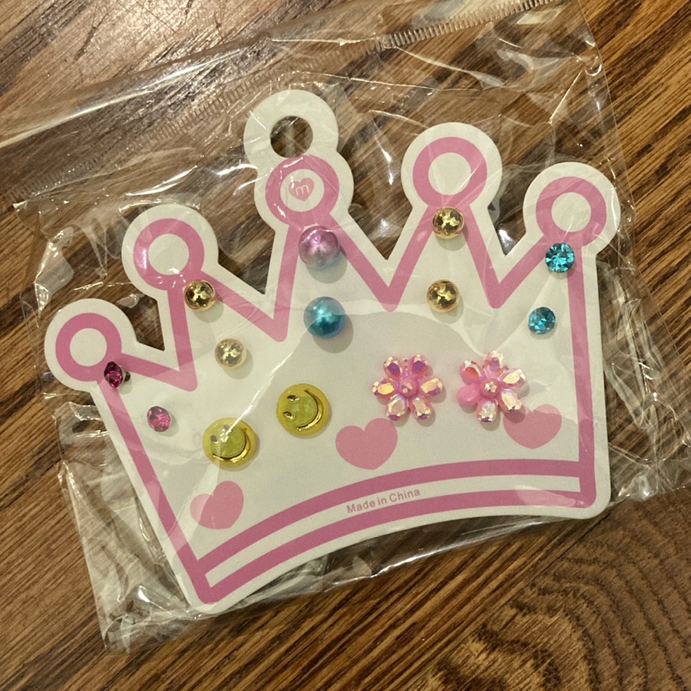 Stud Earrings Set